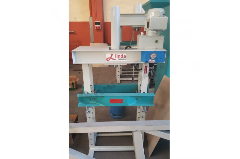 15 Ton Kollu Motorlu Hidrolik Atölye Presi  - Hydraulic Workshop