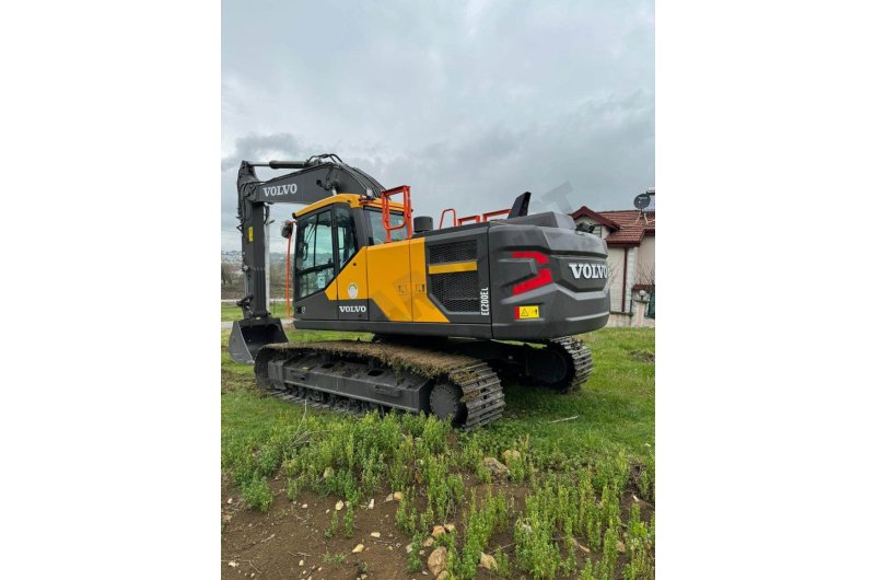 2024 VOLVO EC 200 EL-YENİ SERİ-0532 303 0550