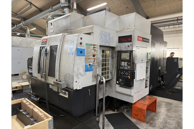 5 Eksen Mazak Variaxis 630-5X CNC Dik İşleme Merkezi-2004