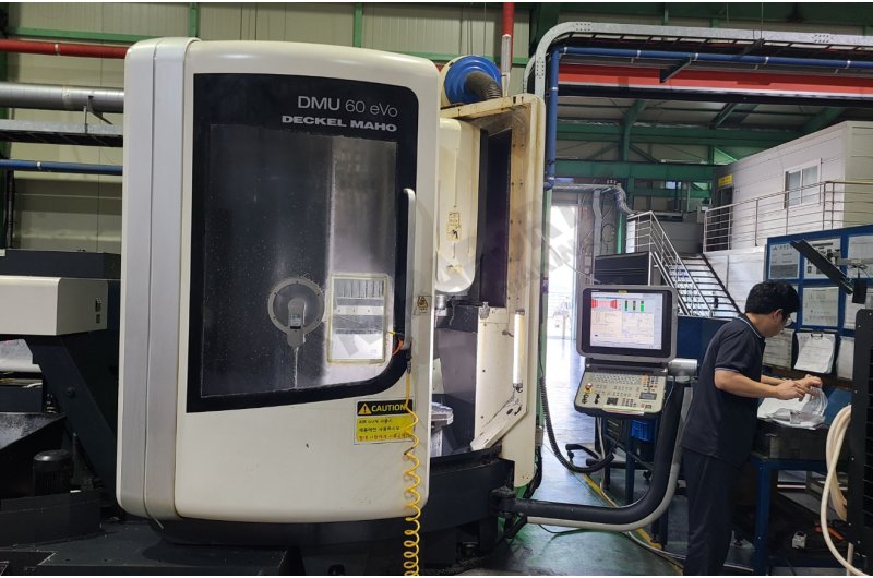 Dmg DMU 60eVo 5 Eksen Simültane CNC İşleme Merkezi-2012