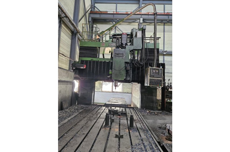 Satılık SNK HF-4N CNC Köprü Tip İşleme Merkezi