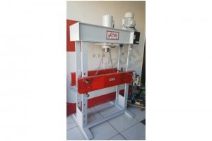 100 Ton Linda Machine Motorlu Hidrolik Atölye Press