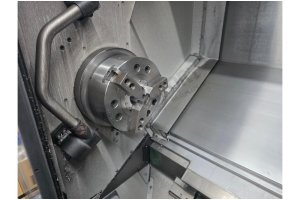12 inç Doosan Puma 3100Y C-Y Eksen Cnc Torna Tezgahı-2015