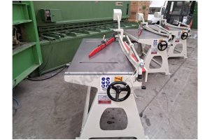 1300 x 1,5mm Kollu Giyotin Makas  PLATİNE GÖVDE SIFIR ÜRÜN