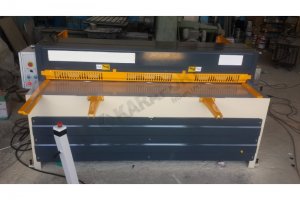 2050 x 3mm Rediktörlü Giyotin Makas - Guillotine Machines