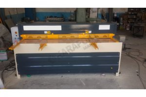 2050 x 3mm Rediktörlü Giyotin Makas - Guillotine Machines