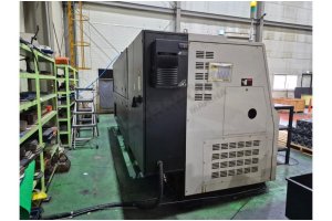 21 inç Doosan Puma 400LB Ara Yataklı CNC Torna Tezgahı-2013