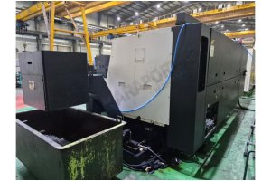 21 inç Doosan Puma 400LB Ara Yataklı CNC Torna Tezgahı-2013