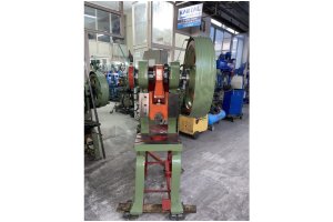 25 TONLUK EKSANTRİK PRES FULL REVİZYONLU