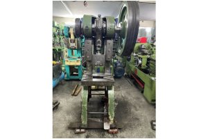 30 TONLUK EKSANTRİK PRES TEZGAHI