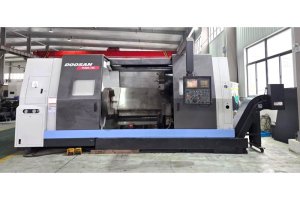 32 inç Doosan Puma 700 Ara Yataklı CNC Torna Tezgahı-2011