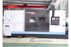 32 inç Doosan Puma 700 Ara Yataklı CNC Torna Tezgahı-2011