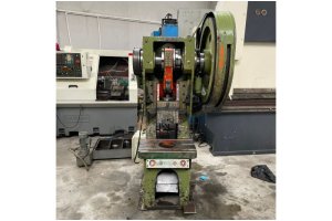 40 TON ÇELİK GÖVDE EKSANTRİK PRES