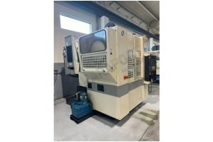 5 Eksen Makino S-33 5XA CNC İşleme Merkezi–2005