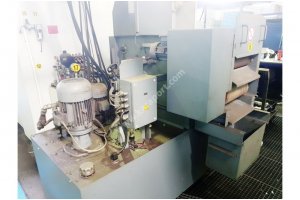 5 Eksen Stama MC526 Çift Tabla Spindle Divüzör CNC İşleme R-2440