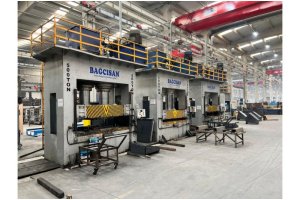 500 Ton Sıvama Pres Bagcısan Marka  Tabla 2100 x1500mm