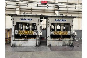 500 Ton Sıvama Pres Bagcısan Marka  Tabla 2100 x1500mm