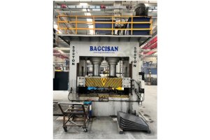 500 Ton Sıvama Pres Bagcısan Marka  Tabla 2100 x1500mm