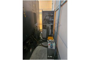 8 Palet Makino V55-5XA 5 Eksen CNC Dik İşleme Merkezi-2006