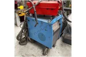 CLOOS GLC 456-C GAZALTI KAYNAK MAKİNASI