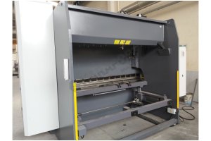 CNC 3100 x 135 Ton 4 Eksen Linda Abkant Pres -  (SIFIR)