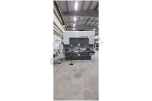 CONFORT 2600mm 100 Ton 3 Eksen LİNDA Machine Abkant Pres