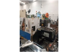 Doosan Puma Lynx 210 CNC Torna Tezgahı-2002