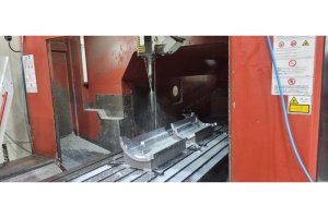 FPT Dino 5 Eksenli Çift Kolonlu CNC İşleme Merkezi-2005