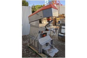 HAMUR YOĞURMA MAKİNESİ (MOBİL MİKSER) 250 KG HAMUR KAPASİTESİ