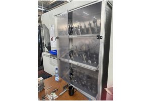 Hermle C-30U 5 Eksen CNC İşleme Merkezi + 3R Robot + Takımlar
