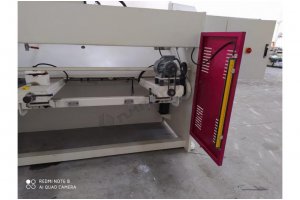 Hidrolik Cnc Abkant Pres & Hidrolik Açı Ayarlı Giyotin Makas