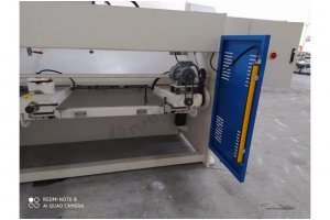 Hidrolik Cnc Abkant Pres & Hidrolik Açı Ayarlı Giyotin Makas