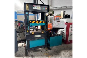 HİPSAN MARKA 100 TON HİDROLİK SIVAMA PRESİ