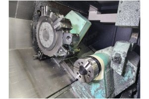 Hwacheon Hi-Tech 450B 12 Inç Çift Ayna CNC Torna-2019