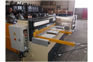 LRGM 1550 x 5mm Rediktörlü Giyotin Makas - Guillotine Machines