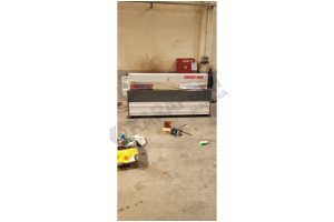 LRGM 2050 x 6mm Rediktörlü LİNDA Machine Marka Giyotin Makas