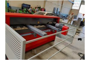 LRGM 2050 x 6mm Rediktörlü Nc Kontrollü 750mm LİNDA Machine Mark