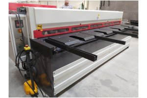 LRGM Rediktörlü Giyotin Makas - Guillotine Machines