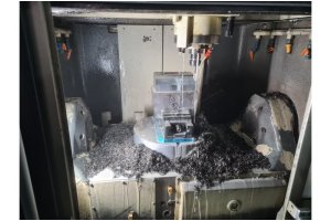 Mitsui Seiki Vertex 550 5X CNC 5 Eksen Dik İşleme Merkezi-2008