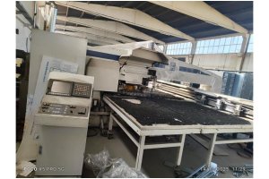 MVD MARKA 30 TON 1250X3000 PUNCH PRES