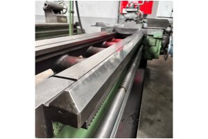  RUS YILANLI 3 METRE 760 ÇAP UNİVERSAL TORNA TEZGAHI