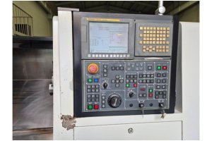 Satılık 12 inç Doosan Puma 300C CNC Torna Tezgahı-2011