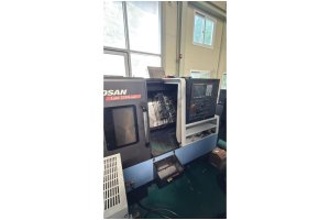 Satılık Doosan Lynx 220G-S Gang Tipi CNC Torna Tezgahı-2013