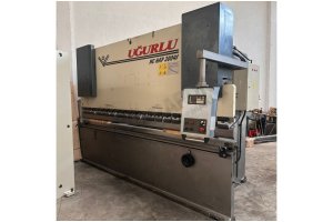 UĞURLU MARKA 4 MT X 300 TON NC HİDROLİK ABKANT PRES